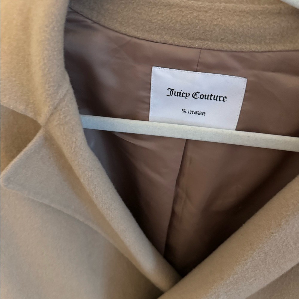 *Like NEW* short trench coat from Juicy Couture